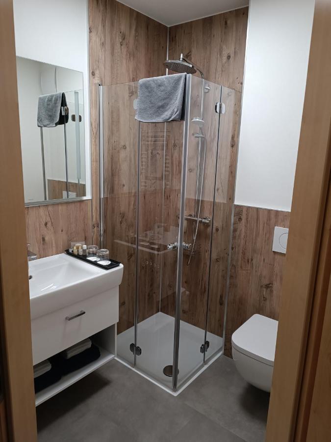Hotel Ederstrand 弗兰肯贝格 外观 照片